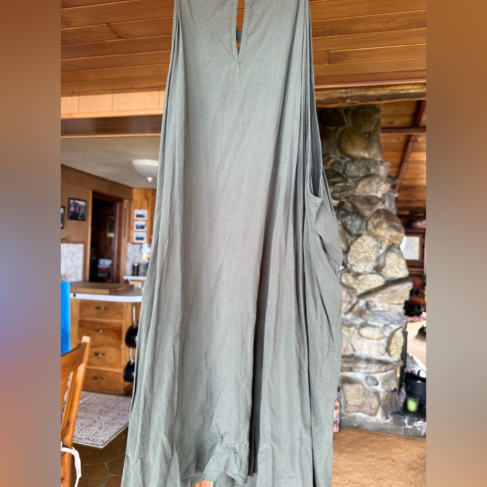 torrid Olive Crochet Yoke Halter-Style Camisole Tank - Picture 6 of 8